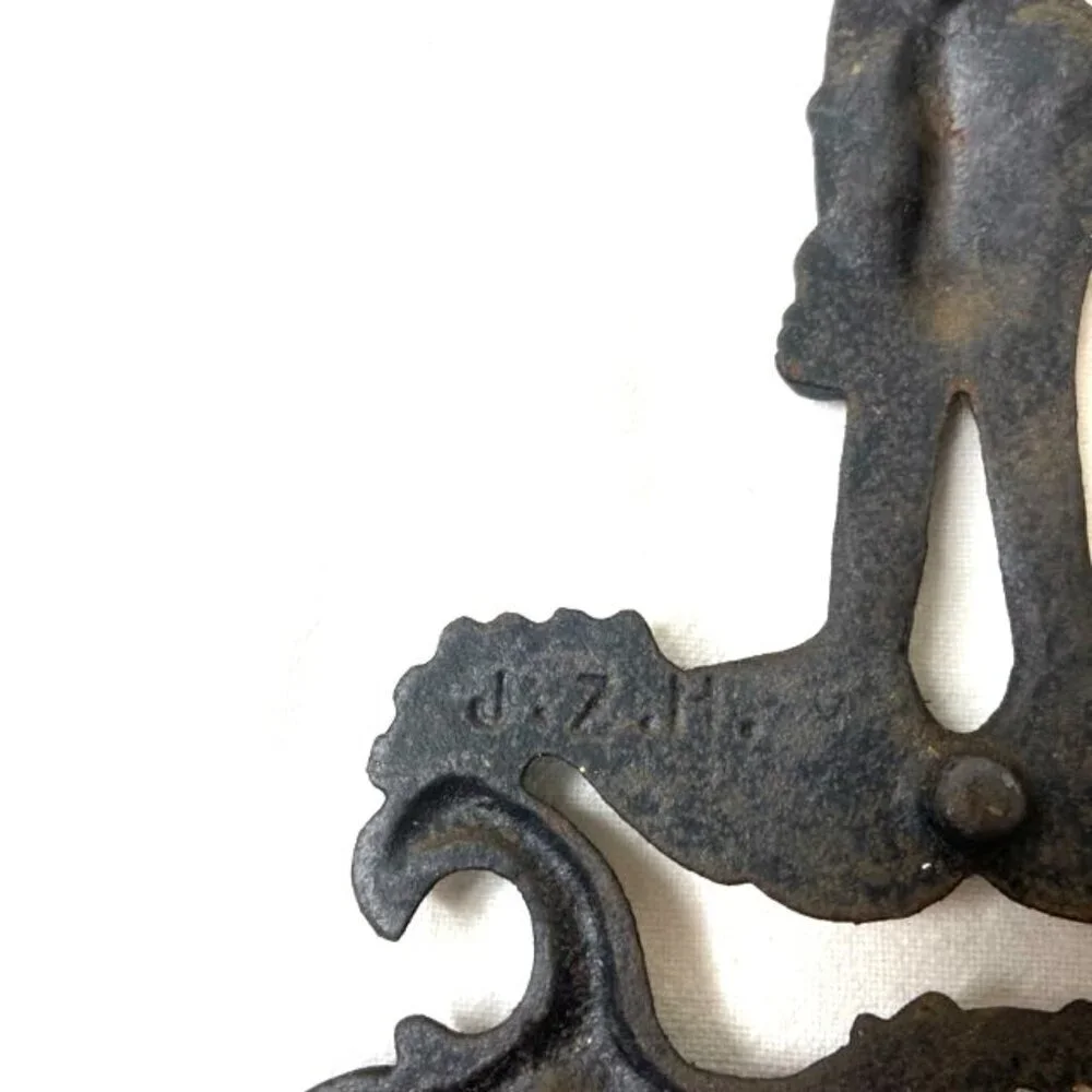 Vtg Cast Iron Trivet Wall Decor John Zimmerman Harner JZH‎ Cupid Cherubs Black
